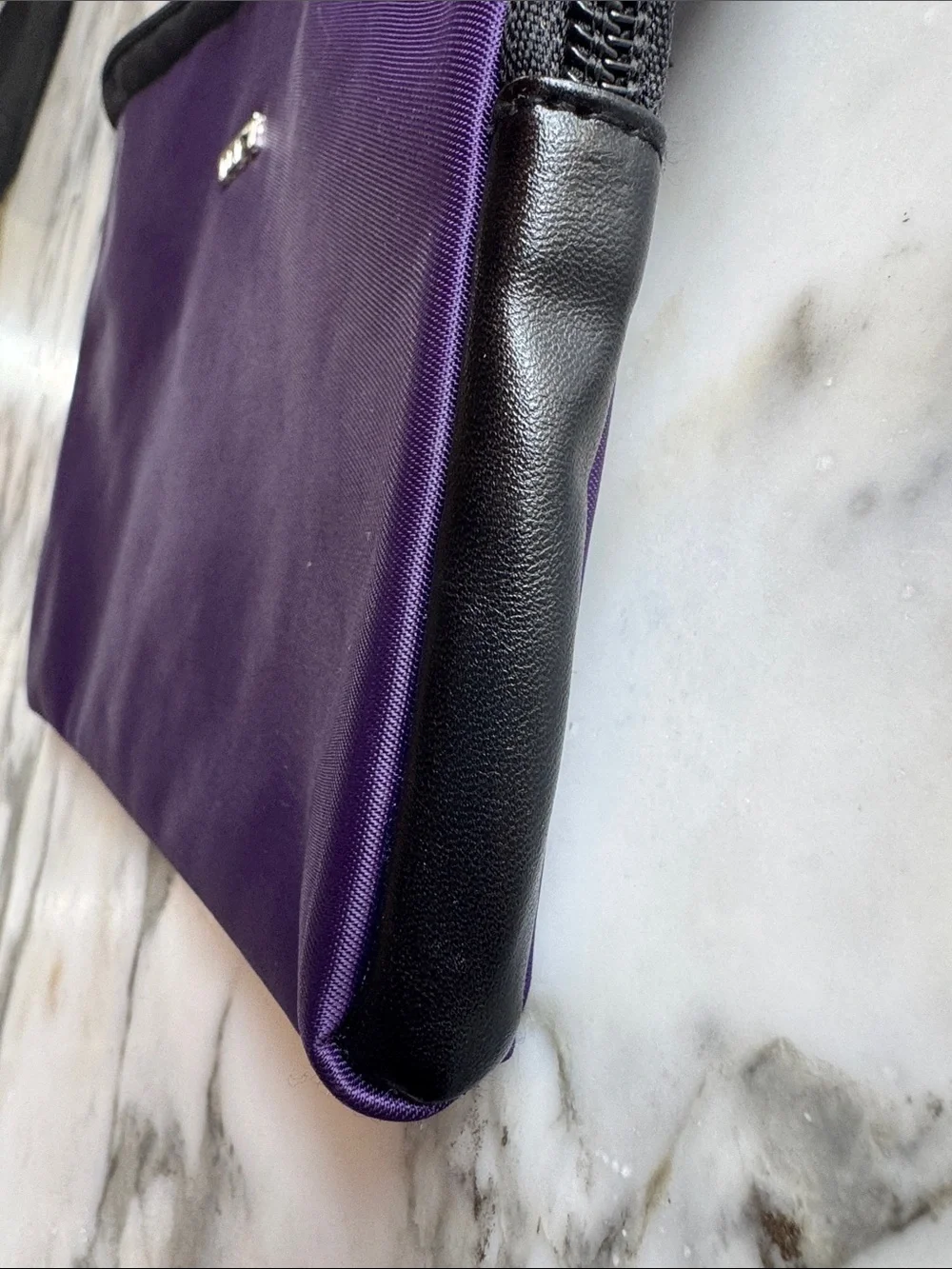 TUMI for Delta Purple Nylon Amenity Kit Travel Cosmetic Toiletry Pouch